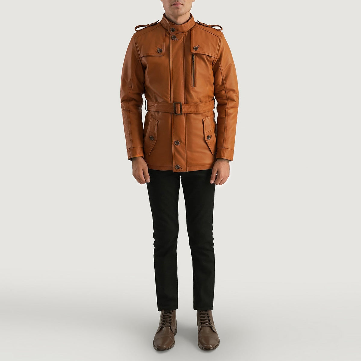 Hunter Castanho Claro Castanho Fur Blusão de Couro para Homem - Lateral Side Profile View Showing Sleeve Cut &amp; Athletic Taper Fit