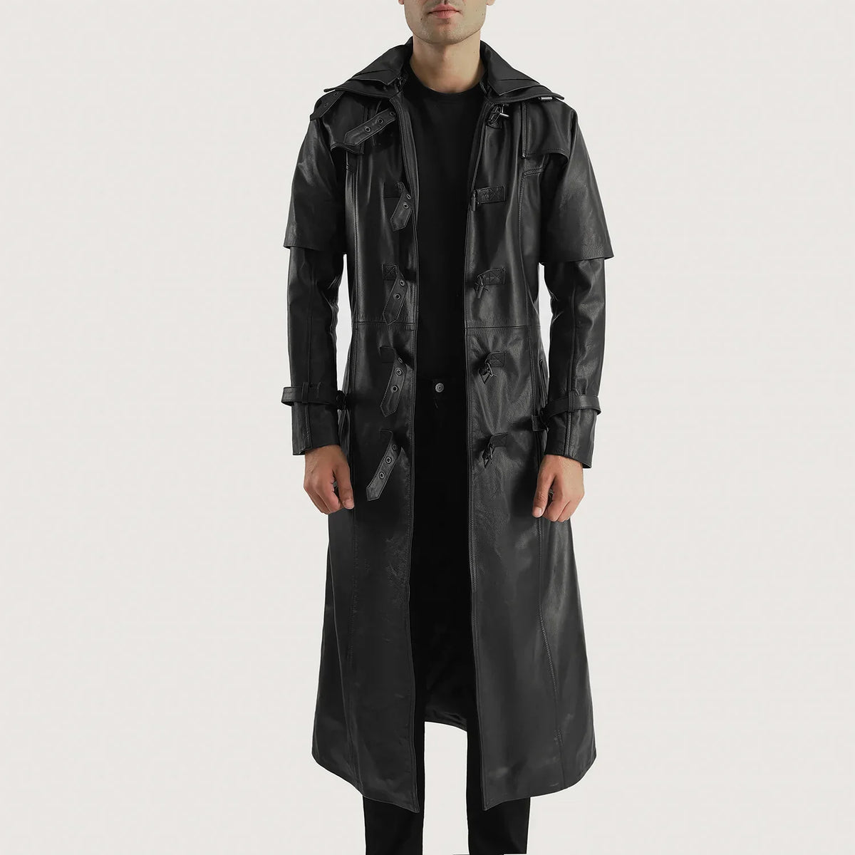 
Huntsman Preto Hooded Trench Casaco em Couro em Couro em Couro para Homem in Black. Cowhide Leather - Vista frontal e silhueta ajustada | Comprar online