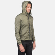 
Green Nylon Hooded Jacket - Vista traseira com ombros definidos e bainha impecável