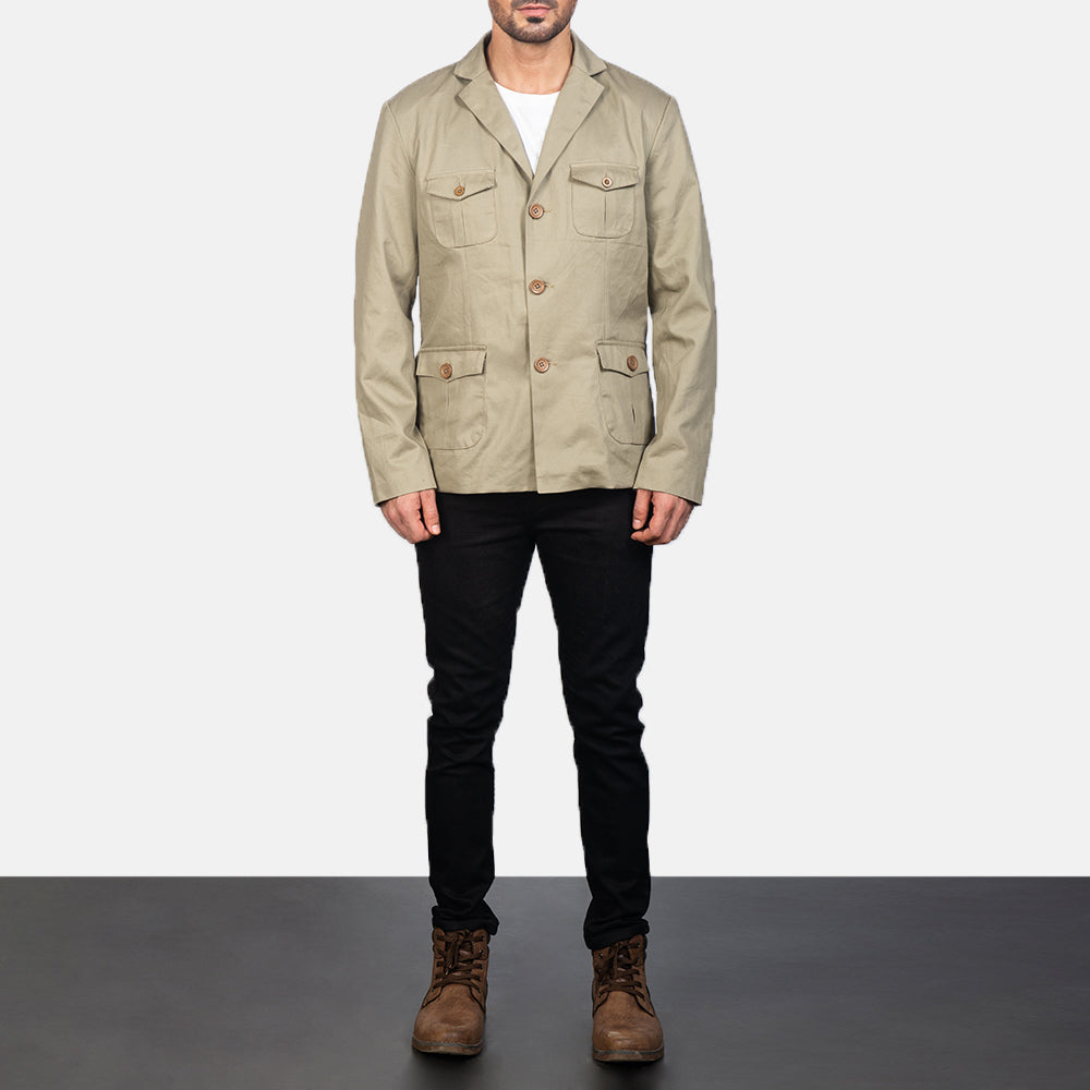 Kajetan Beige Safari Blusão de Couro para Homem - Lateral Side Profile View Showing Sleeve Cut &amp; Athletic Taper Fit