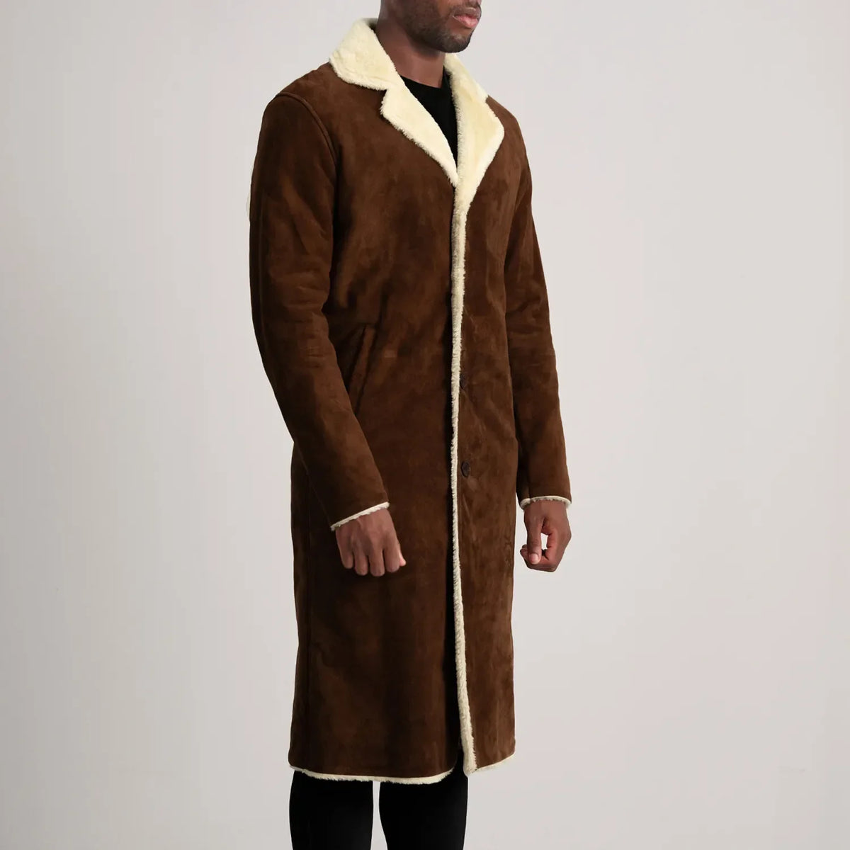
Brown Goatskin Suede Aviator Jacket - Vista traseira com ombros definidos e bainha impecável