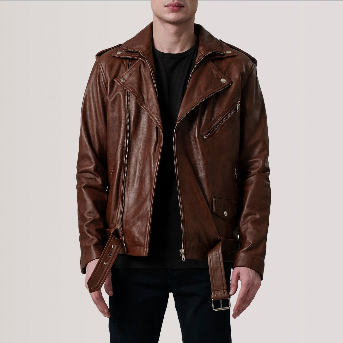 
Kole Waxed Castanho Leather Double Rider Jaqueta de Couro para Homem in Distressed Brown Sheepskin Burnished - Vista frontal e silhueta ajustada | Comprar online