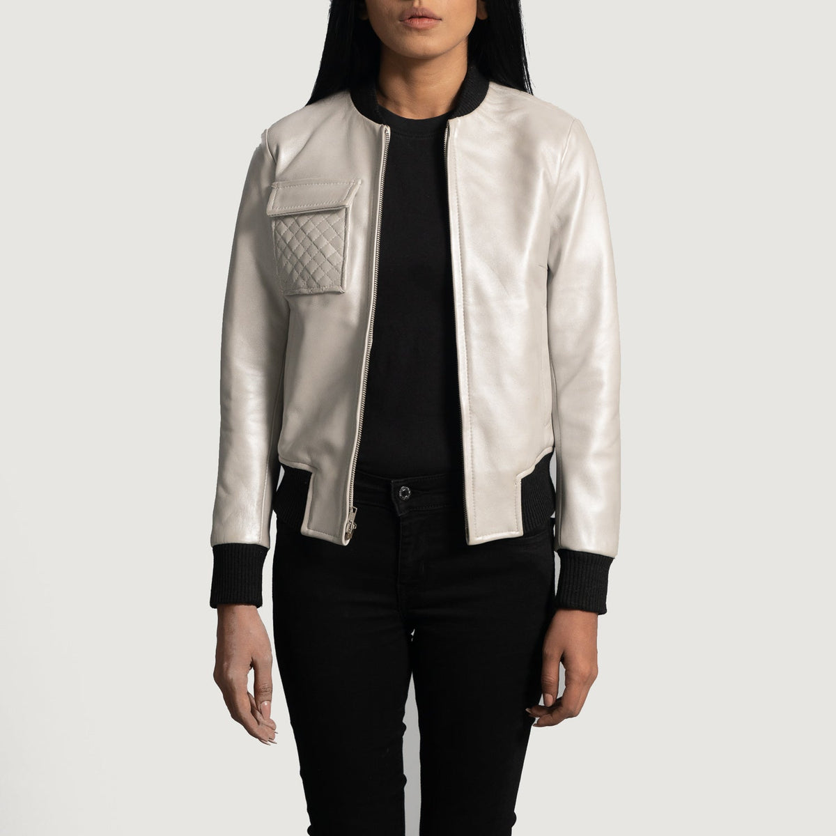 Women's Lana Silver Blusão Bomber de Couro para Mulher in Silver Sheepskin Leather - Front Profile View &amp; Tailored Silhouette | Buy Online