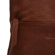 Bern Full-Grain Leather Backpack para Mulher – alternate product view 2