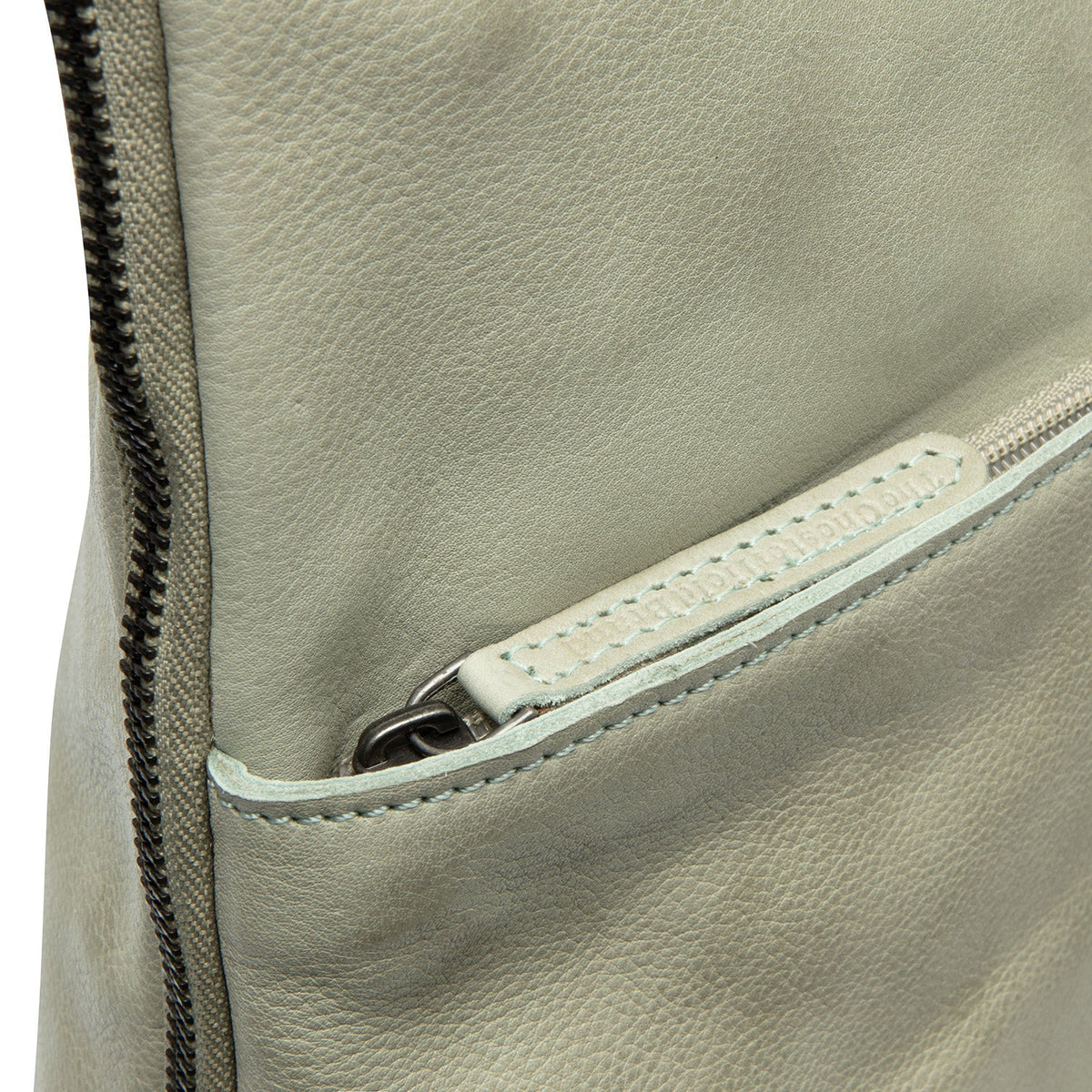 Bern Full-Grain Leather Backpack para Mulher – alternate product view 2