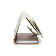 Solid Antique Brass Hardware &amp; Heavy-Duty Dual Zipper Detail on Sabana Full-Grain Leather Card Holder para Mulher
