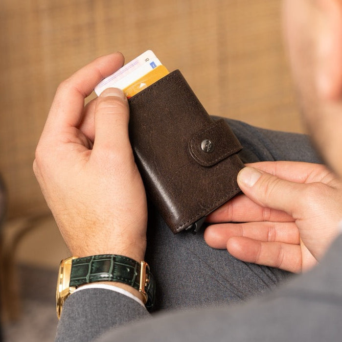 Varrano Full-Grain Leather Card Holder para Mulher
