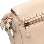 
Vista interior Showing Dedicated Padded Laptop Sleeve & Multi-Compartment Organization
