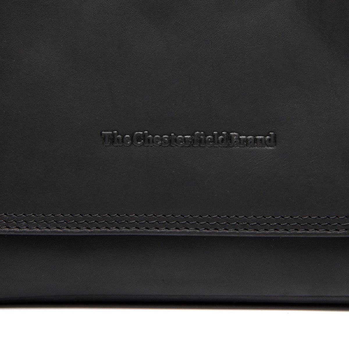 
Classic 100% Full-Grain leather Bag - Perspetiva traseira com alças de couro reforçadas
