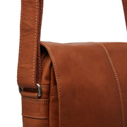Raphael Full-Grain Leather Crossbody Bag para Homem – alternate product view 3