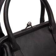 
Classic 100% Full-Grain leather Goods - Vista traseira com ombros definidos e bainha impecável