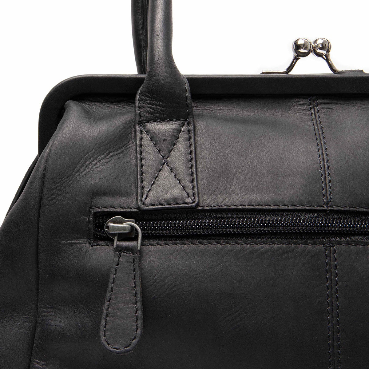 Dorin Full-Grain Leather Handbag para Mulher - Lateral Side Profile View Showing Sleeve Cut &amp; Athletic Taper Fit
