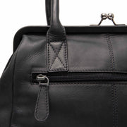 Dorin Full-Grain Leather Handbag para Mulher - Lateral Side Profile View Showing Sleeve Cut &amp; Athletic Taper Fit