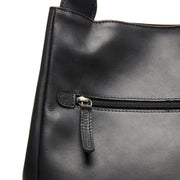 Fioline Full-Grain Leather Handbag para Mulher - Lateral Side Profile View Showing Sleeve Cut &amp; Athletic Taper Fit