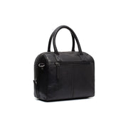Styled Fit Perspective of Langton Full-Grain Leather Handbag para Mulher on Model - Natural Daylight Drape