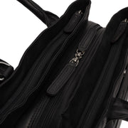 Passau Full-Grain Leather Handbag para Mulher - Lateral Side Profile View Showing Sleeve Cut &amp; Athletic Taper Fit