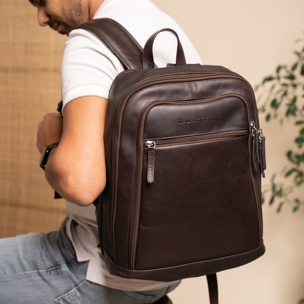 Detroit Full-Grain Leather Laptop Backpack para Mulher – alternate product view 2