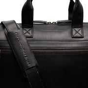 Solid Antique Brass Hardware &amp; Heavy-Duty Dual Zipper Detail on Levanto Full-Grain Leather Laptop Bag para Mulher