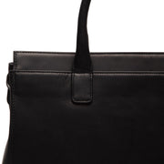 Solid Antique Brass Hardware &amp; Heavy-Duty Dual Zipper Detail on Rivera Full-Grain Leather Laptop Bag para Mulher
