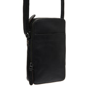 
Alesund Couro Flor Integral Phone Bag em couro legítimo 100% flor integral - Vista frontal e silhueta ajustada | Comprar online