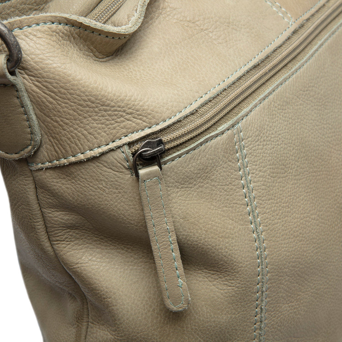 Classic 100% Full-Grain leather Bag - Perspetiva traseira com alças de couro reforçadas