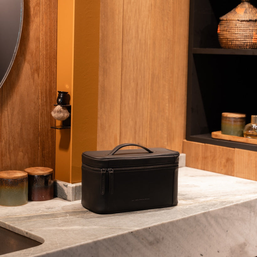 Limone Full-Grain Leather Toiletry Bag para Mulher