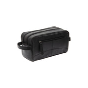 Styled Fit Perspective of Stacey Full-Grain Leather Toiletry Bag para Mulher on Model - Natural Daylight Drape