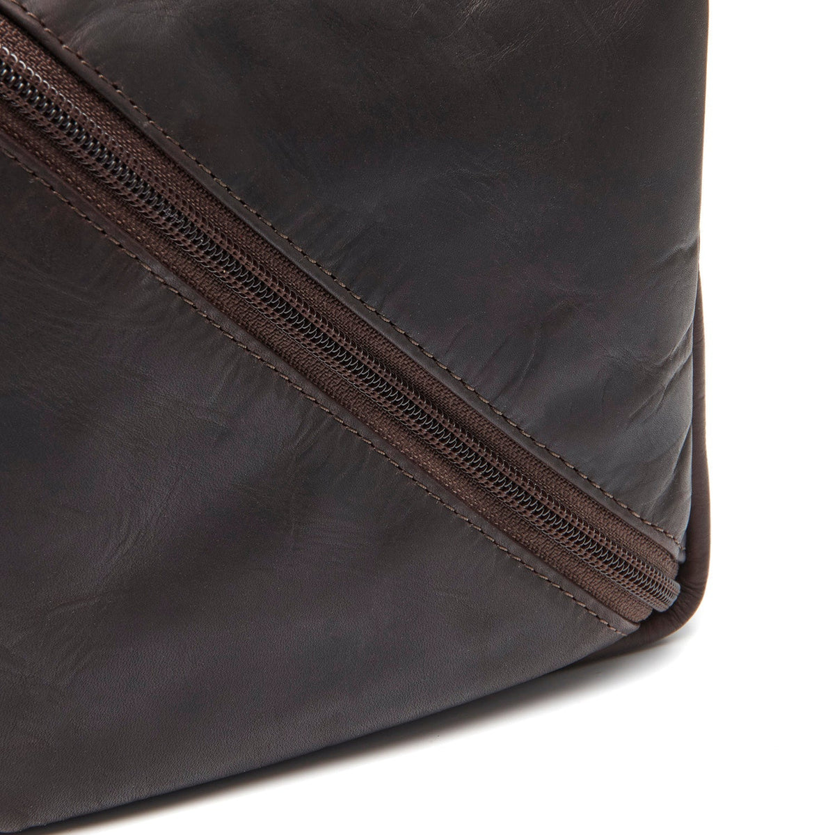 Trevia Full-Grain Leather Toiletry Bag para Mulher – alternate product view 3