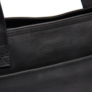 
Classic 100% Full-Grain leather Bag - Perspetiva traseira com alças de couro reforçadas