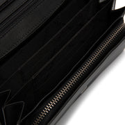Solid Antique Brass Hardware &amp; Heavy-Duty Dual Zipper Detail on Arvento Full-Grain Leather Wallet para Mulher