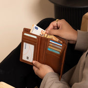 Ascot Full-Grain Leather Wallet para Mulher – alternate product view 3