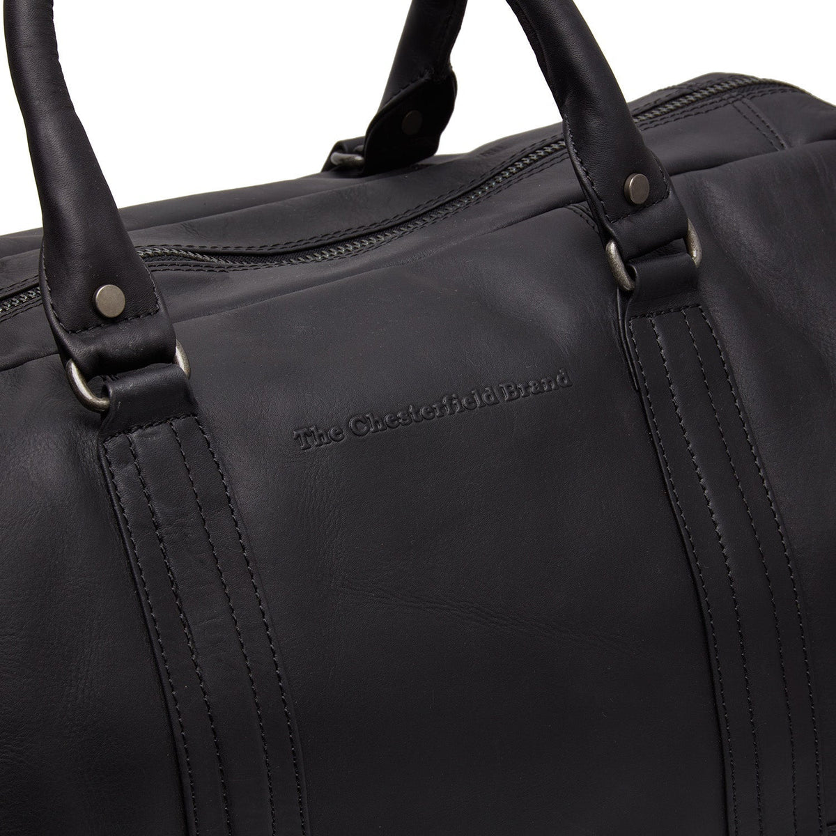 
Solid Antique Brass Hardware & Heavy-Duty Dual Zipper Detail on Melbourne Mala de viagem de fim de semana