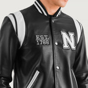 
Vista detalhada of Varsity & Snap Button Hardware on Liberte New York Preto Leather Varsity Jaqueta de Couro para Homem