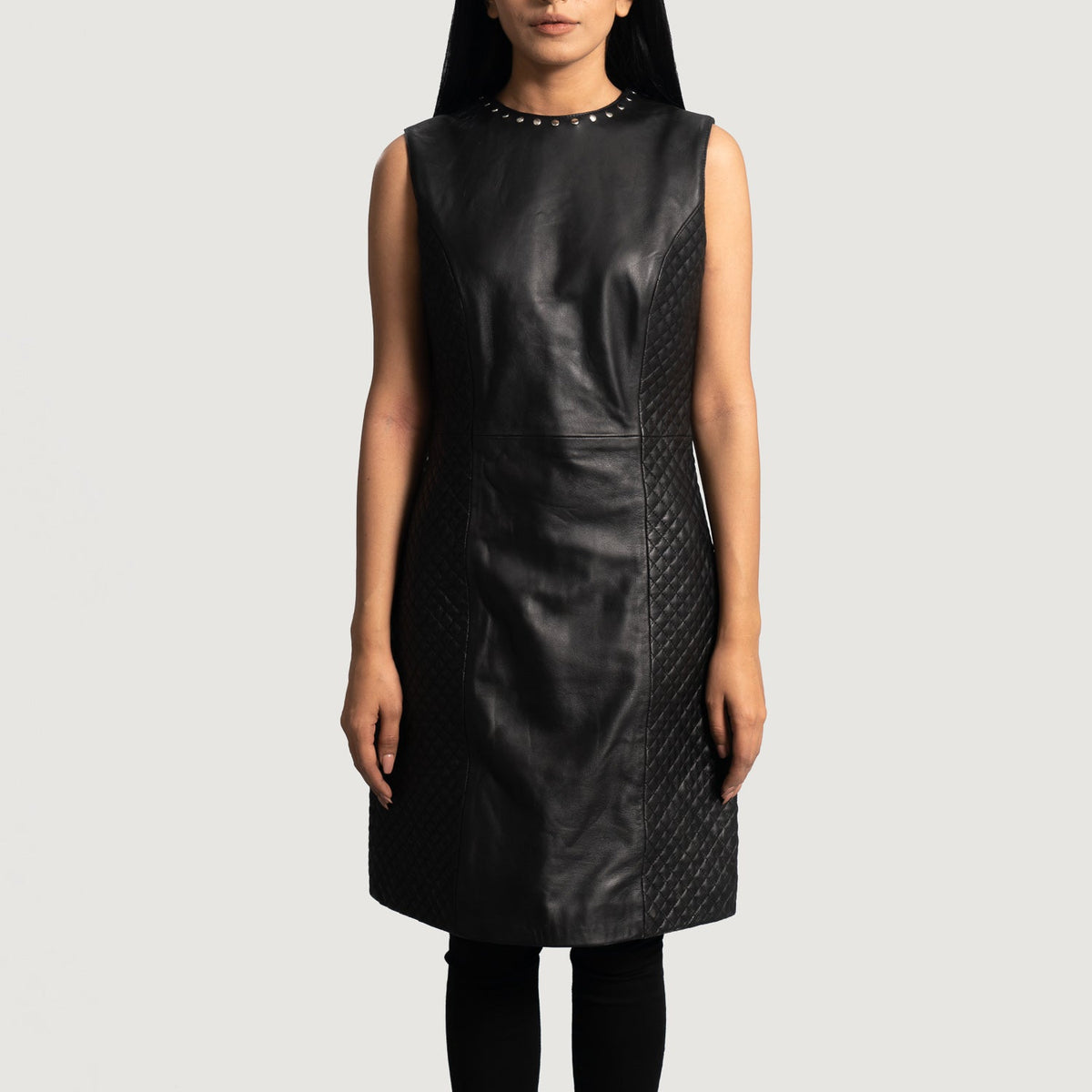 
Luxe Preto Leather Dress para Mulher in Black Sheepskin Leather - Vista frontal e silhueta ajustada | Comprar online