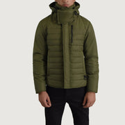 
Malcolm Verde Hooded Puffer Jaqueta de Couro para Homem - Vista lateral mostrando o corte ergonómico de mangas