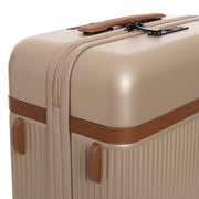 Tailored Rib Cuffs &amp; Hem Craftsmanship Construction Detail on Medium Suitcase Zuna para Mulher