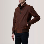 Morrison Castanho Canvas Blusão Bomber de Couro para Homem For Men - Lateral Side Profile View Showing Sleeve Cut &amp; Athletic Taper Fit