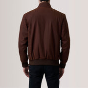 Close-Up Detail of Snap Button &amp; Zipper Hardware on Morrison Castanho Canvas Blusão Bomber de Couro para Homem For Men
