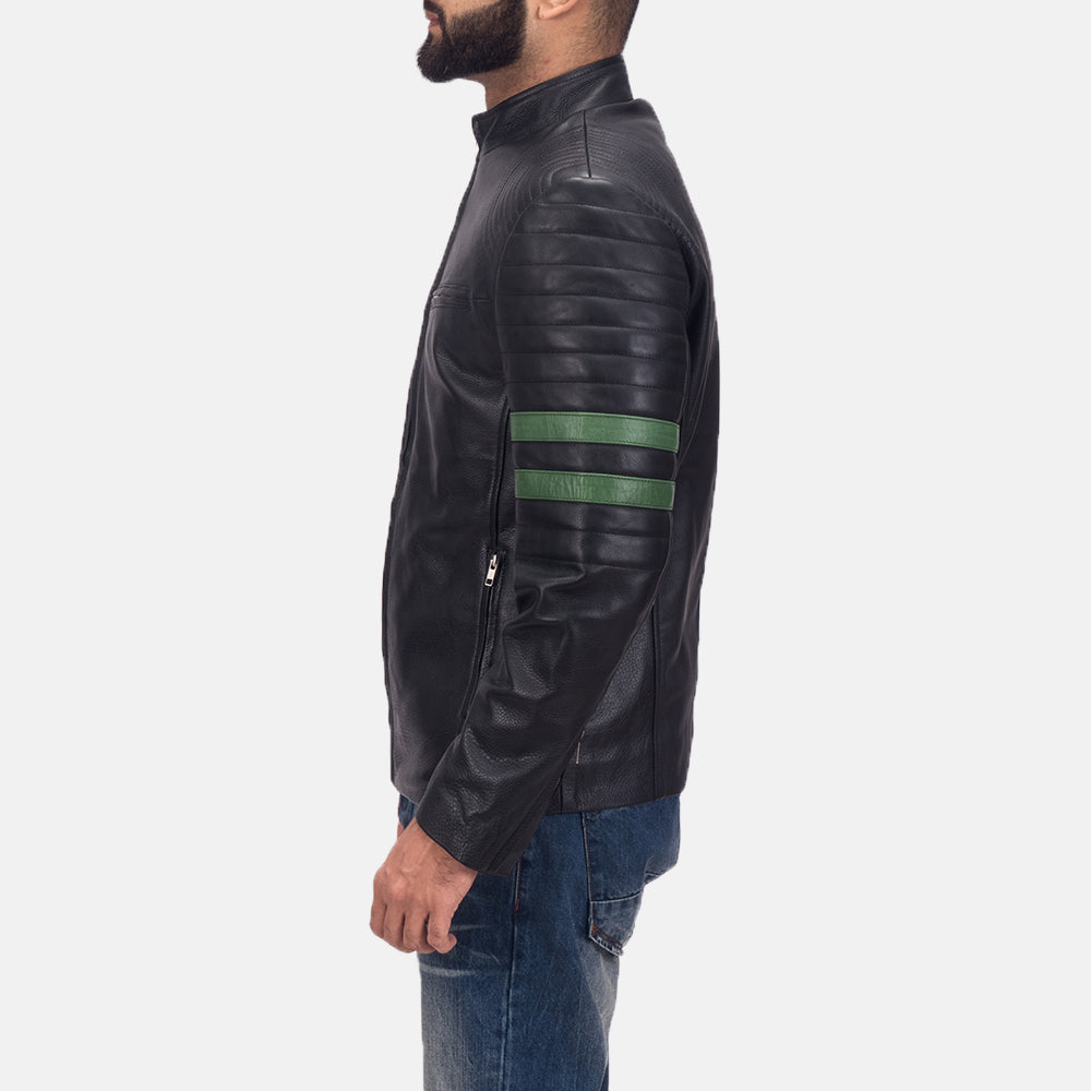 Night Trooper Blusão de Couro para Homem - Lateral Side Profile View Showing Sleeve Cut &amp; Athletic Taper Fit