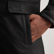 
Vista interior Showing Fully faux fur lined & Dois bolsos interiores funcionais