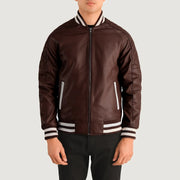 Close-Up Detail of Varsity collar &amp; Zipper Hardware on Pascal Bordô Leather Varsity Blusão de Couro para Homem