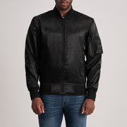 Quinton MA-1 Preto Blusão Bomber de Couro para Homem in Black Satin - Front Profile View &amp; Tailored Silhouette | Buy Online