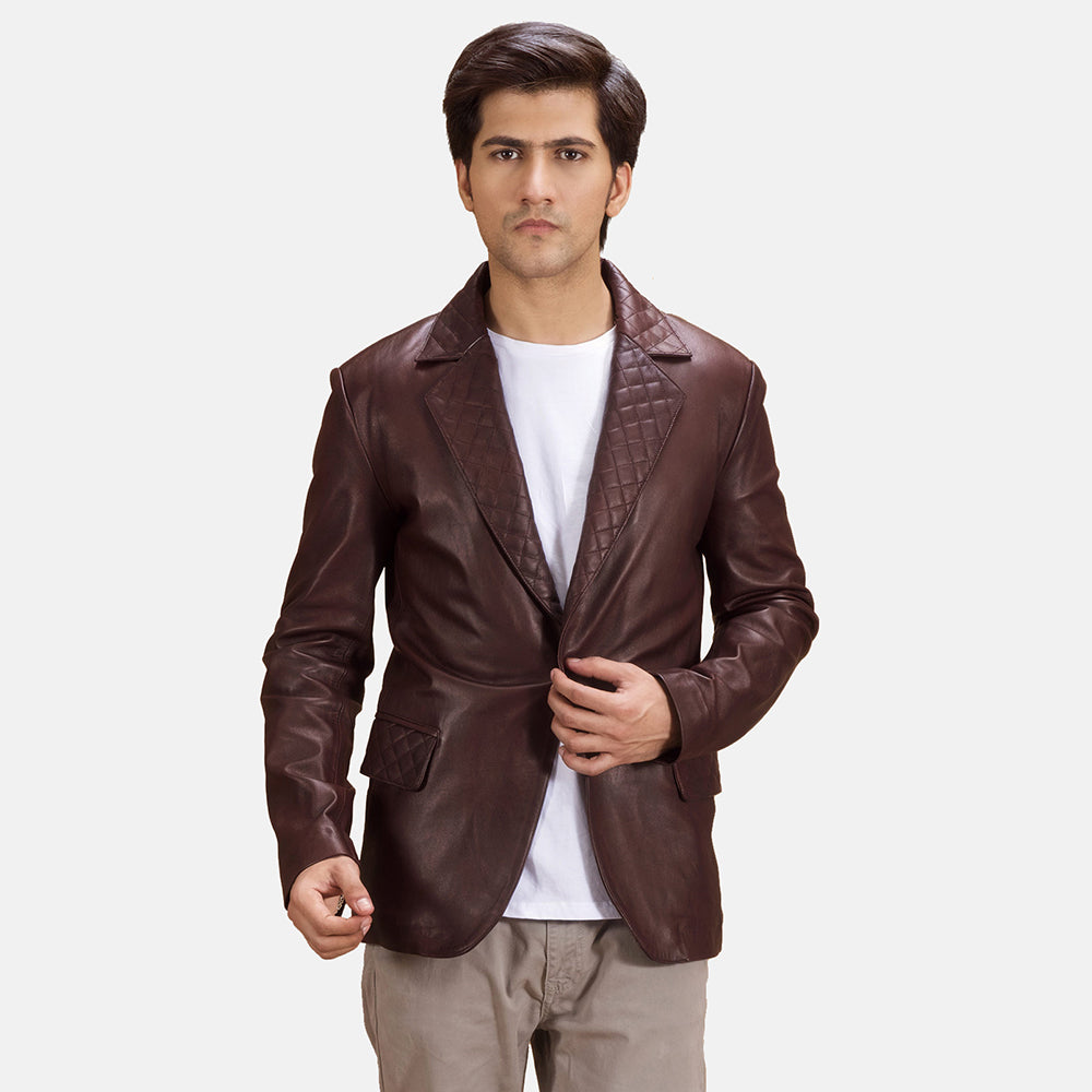 Radaron Acolchoado Bordô Blazer de Couro de Couro para Homem in Maroon Sheepskin Leather - Front Profile View &amp; Tailored Silhouette | Buy Online