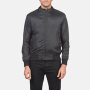 Close-Up Detail of Band &amp; Zipper with wind flap Hardware on Men's Ramon Preto Blusão Bomber de Couro para Homem