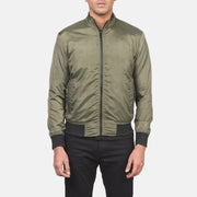 Close-Up Detail of Band &amp; Zipper with wind flap Hardware on Men's Ramon Verde Blusão Bomber de Couro para Homem