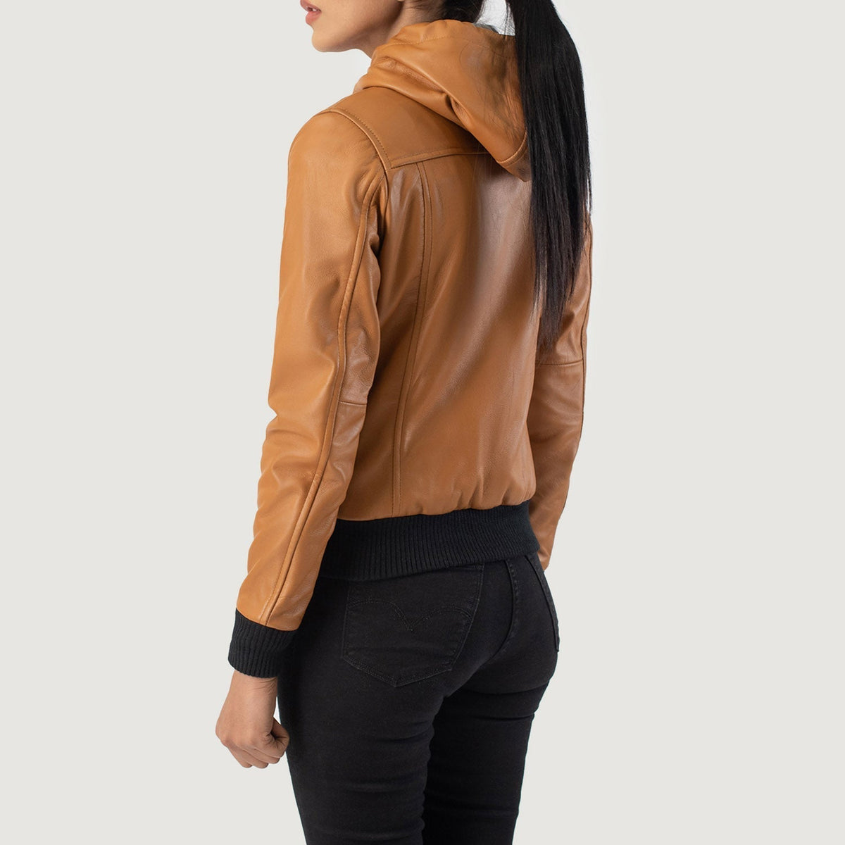 
Rebella Hooded Jaqueta Bomber de Couro para Mulher – alternate product view 5