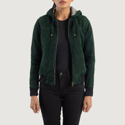 
Rebella Green Hooded Suede Bomber Jacket in Green Goatskin Suede - Vista frontal e silhueta ajustada | Comprar online