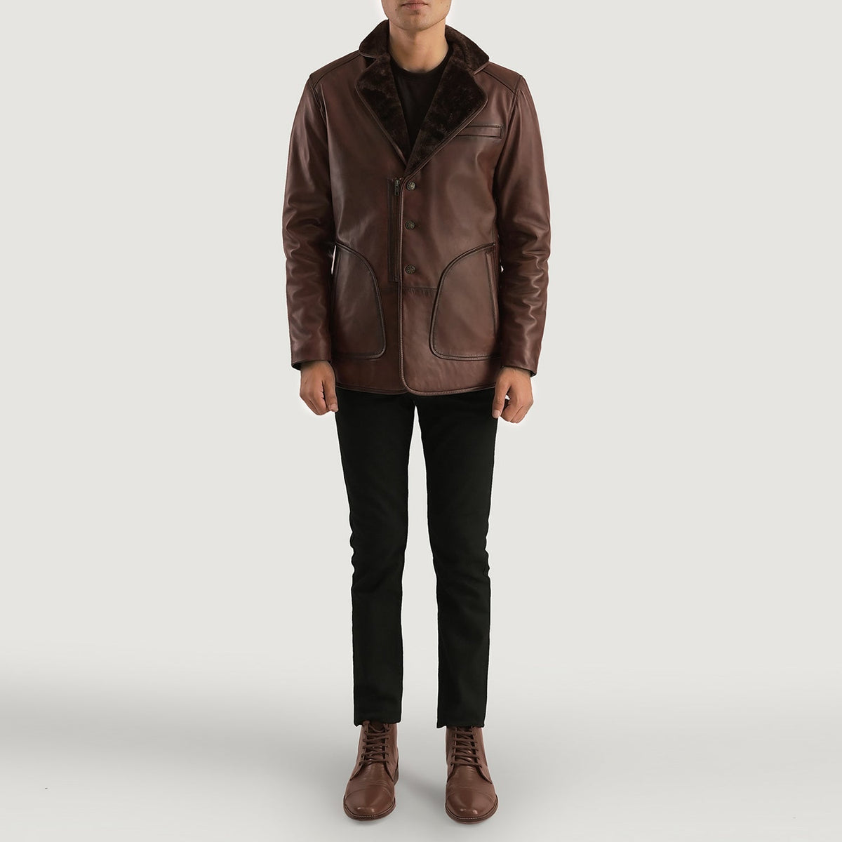 
Vista detalhada of Notch & Button Hardware on Rocky Castanho Fur Casaco em Couro para Homem