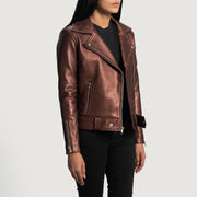 
Maroon Sheepskin Leather Biker Jacket - Vista traseira com ombros definidos e bainha impecável