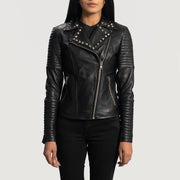 
Sally Mae com Tachas Preto Jaqueta Biker de Couro para Mulher in Black Sheepskin Leather - Vista frontal e silhueta ajustada | Comprar online
